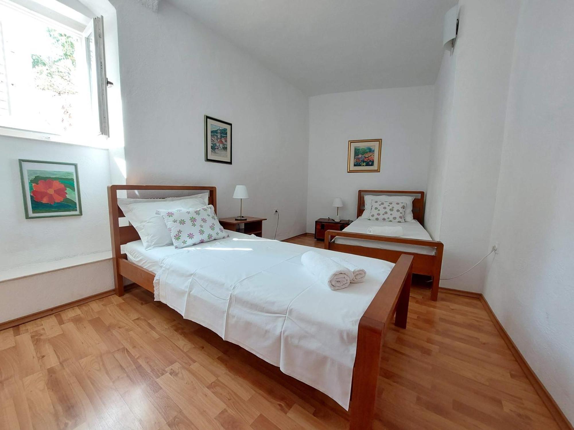 Apartment In Vis Historic Center - Mikula, Ljubica, Toma Экстерьер фото