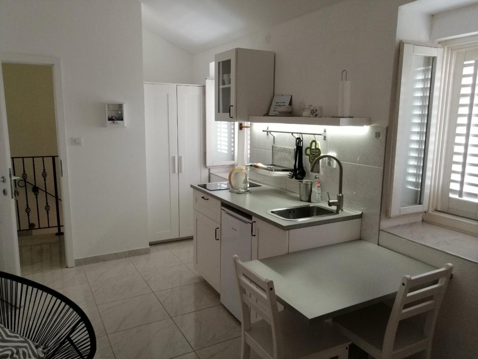 Apartment In Vis Historic Center - Mikula, Ljubica, Toma Номер фото