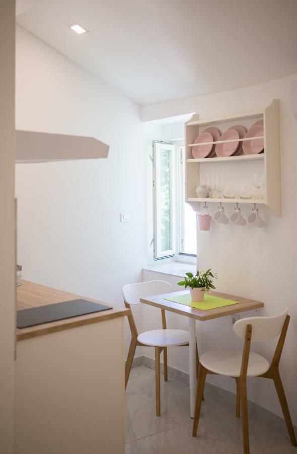 Apartment In Vis Historic Center - Mikula, Ljubica, Toma Экстерьер фото